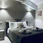 Bed & Breakfast Old Stories 3*